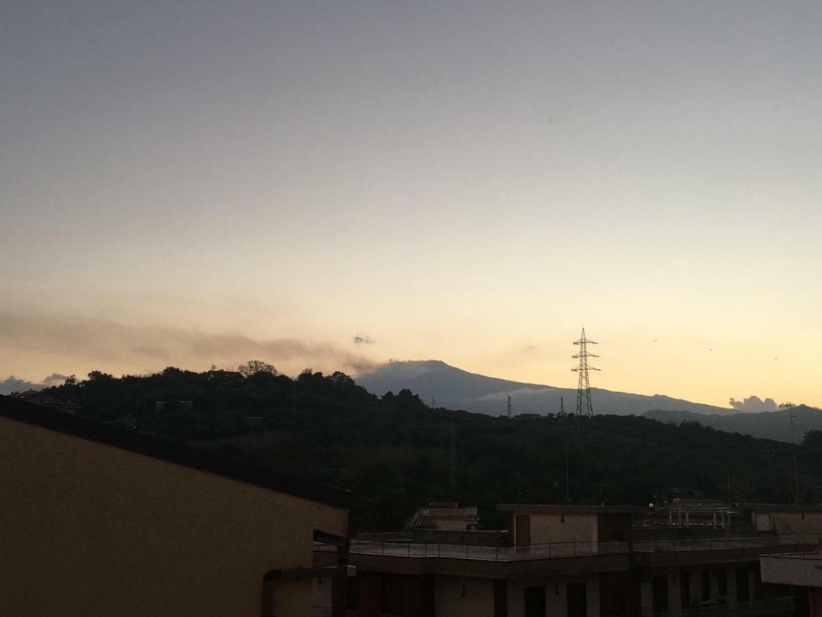 Appartamento Ad un passo dal mare Giardini Naxos Esterno foto